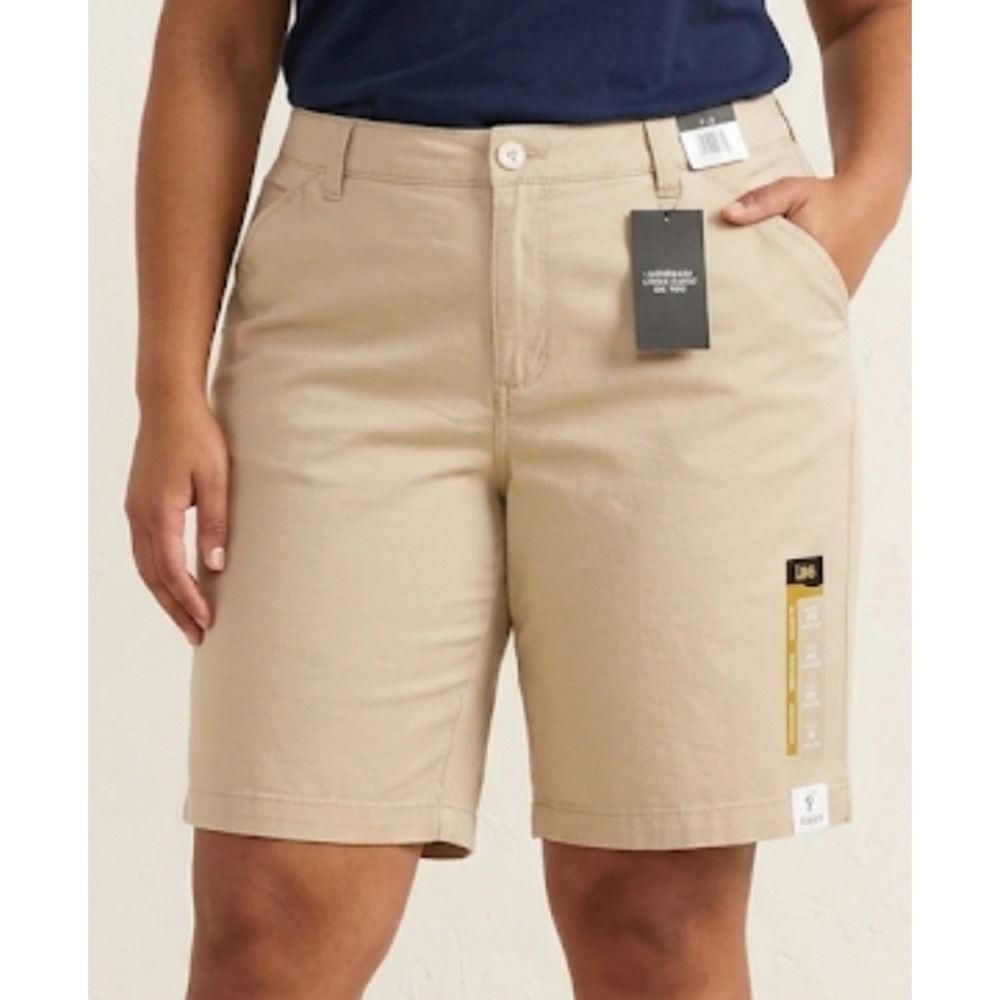 New Women's Lee Khaki Bermuda Shorts Size 20 M Regular Fit Mid Rise Legendary